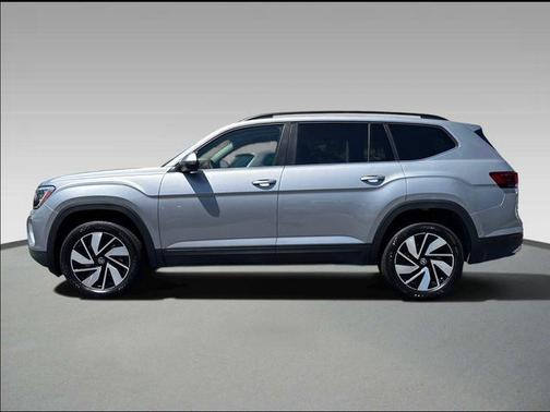 Silver Mist 2026 Volkswagen Atlas 2.0T SE w/Technology