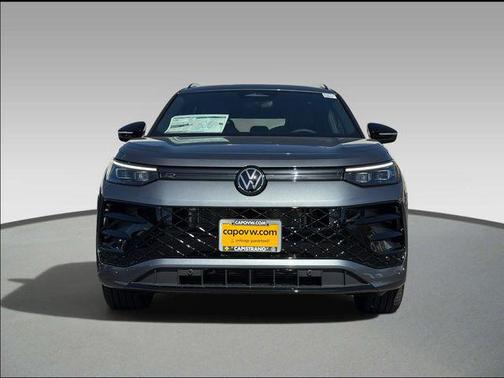 Platinum Gray 2026 Volkswagen Tiguan 2.0T SE R-Line Black