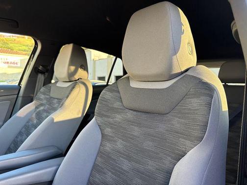 2022 Volkswagen ID.4 AWD Pro