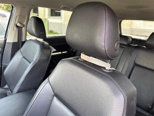 2019 Volkswagen Atlas 3.6L SE w/Technology