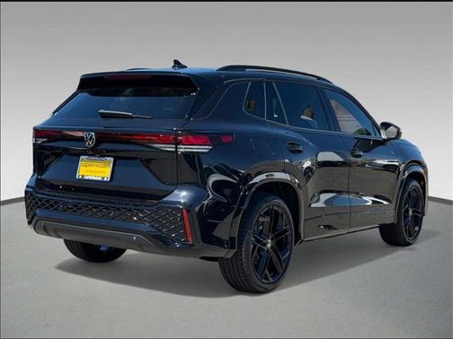 2025 Volkswagen Tiguan 2.0T SE R-Line Black
