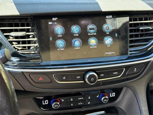 2018 Buick Regal TourX Essence