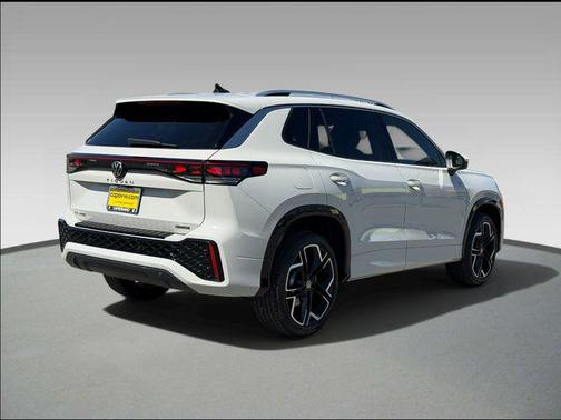 sandstone 2026 Volkswagen Tiguan 2.0T SEL R-Line 4MOTION