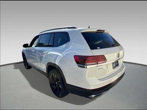 2022 Volkswagen Atlas 3.6L SE w/Technology