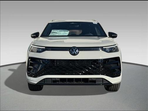 2026 Volkswagen Tiguan 2.0T SE R-Line Black 4MOTION