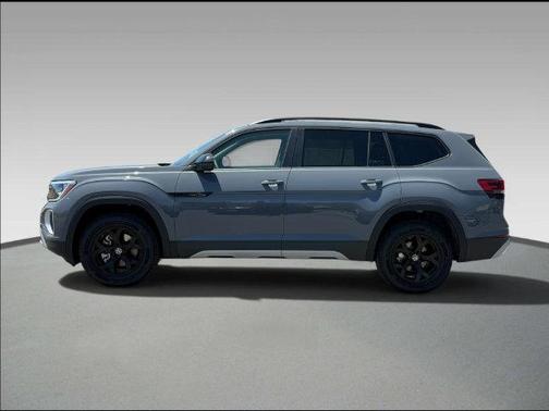 Pure Gray 2026 Volkswagen Atlas Peak Edition