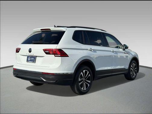 Pure White 2023 Volkswagen Tiguan 2.0T S