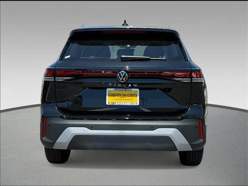 2025 Volkswagen Tiguan 2.0T S