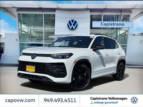Opal White Pearl 2026 Volkswagen Tiguan 2.0T SE R-Line Black