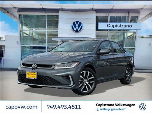 Platinum Gray 2026 Volkswagen Jetta 1.4T SE