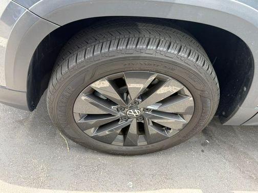 Platinum Gray Metallic 2023 Volkswagen Taos 1.5T S