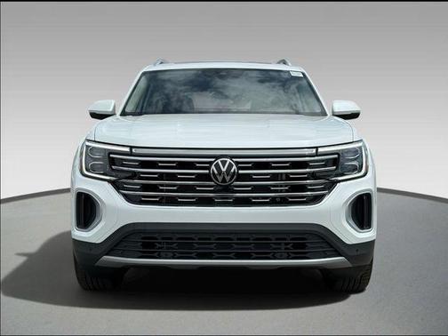 opal white pearl 2026 Volkswagen Atlas 2.0T SEL