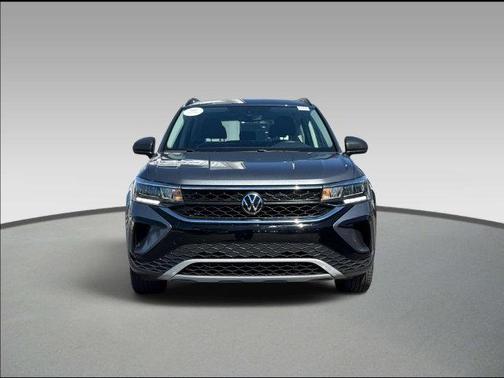 Platinum Gray Metallic 2023 Volkswagen Taos 1.5T S