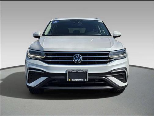 Opal White 2023 Volkswagen Tiguan 2.0T SE