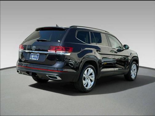 Deep Black 2023 Volkswagen Atlas 3.6L SE w/Technology