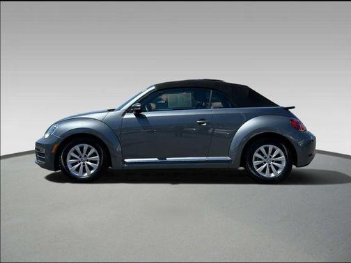 Platinum Gray Metallic 2017 Volkswagen Beetle 1.8T