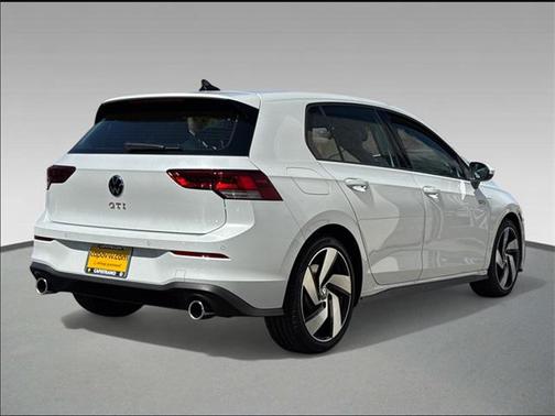 2025 Volkswagen Golf GTI 2.0T S DSG