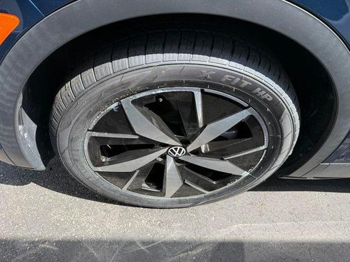 Blue Metallic 2023 Volkswagen ID.4 Pro S