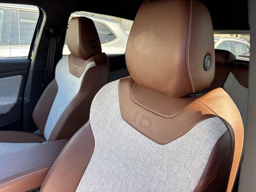 Tourmaline Blue Metallic 2023 Volkswagen ID.4 Pro