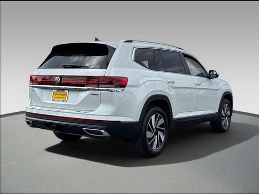 opal white pearl 2026 Volkswagen Atlas 2.0T SEL