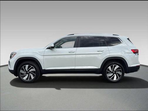 opal white pearl 2026 Volkswagen Atlas 2.0T SEL