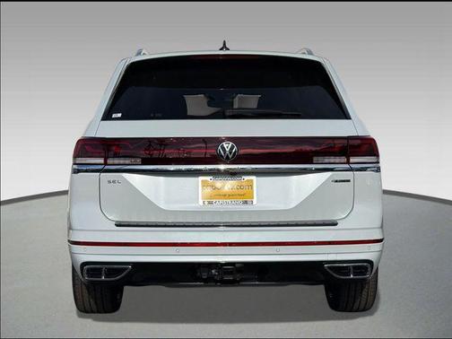 Opal White Pearl 2026 Volkswagen Atlas 2.0T SEL Premium R-Line 4MOTION