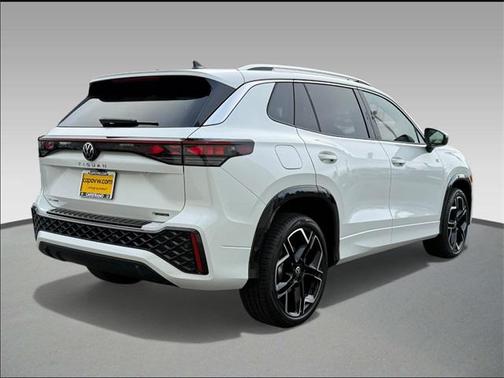 2026 Volkswagen Tiguan 2.0T SEL R-Line 4MOTION