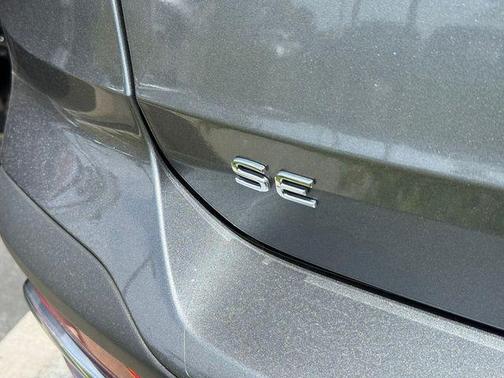 Platinum Gray Metallic 2023 Volkswagen Taos 1.5T SE