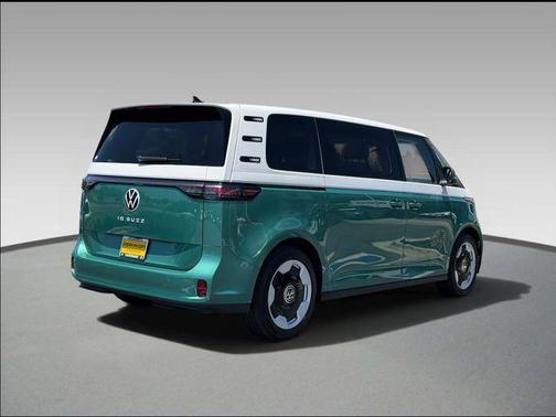Mahi Green 2025 Volkswagen ID. Buzz Pro S Plus
