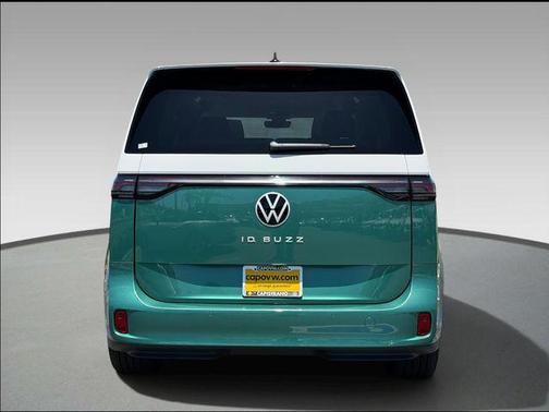 Mahi Green 2025 Volkswagen ID. Buzz Pro S Plus