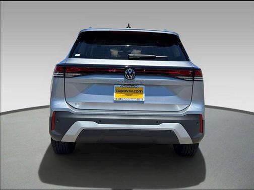 pyrite silver metallic 2026 Volkswagen Tiguan 2.0T SE