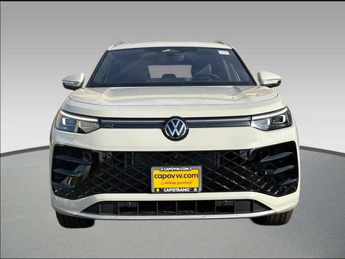 2026 Volkswagen Tiguan 2.0T SEL R-Line 4MOTION