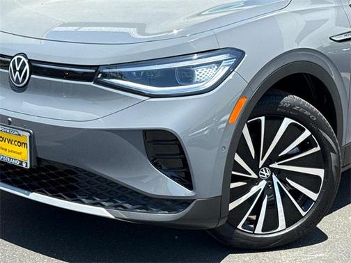 2023 Volkswagen ID.4 Pro S Plus