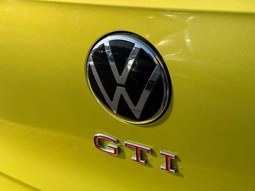 Polemo Yellow w/Black Roof 2023 Volkswagen Golf GTI 2.0T S DSG