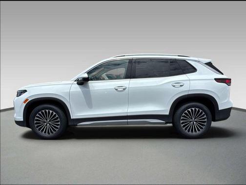 pure white 2026 Volkswagen Tiguan 2.0T S