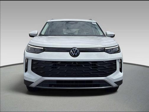 pure white 2026 Volkswagen Tiguan 2.0T S