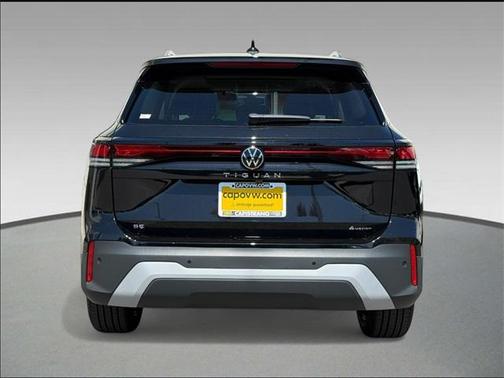 2025 Volkswagen Tiguan 2.0T SE 4MOTION