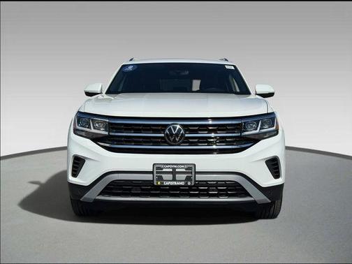 Pure White 2023 Volkswagen Atlas Cross Sport 3.6L V6 SE w/Technology