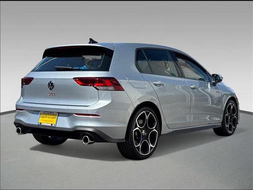 2025 Volkswagen Golf GTI 2.0T S DSG
