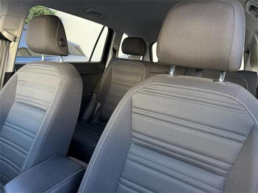 2022 Volkswagen Tiguan 2.0T S