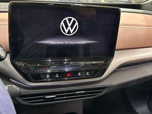 Black Metallic 2022 Volkswagen ID.4 Pro S