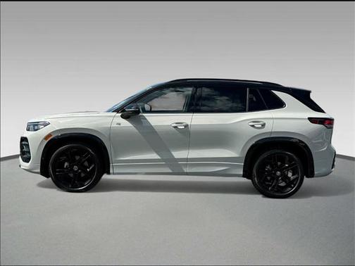 2025 Volkswagen Tiguan 2.0T SE R-Line Black