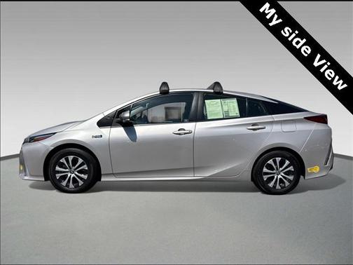 2022 Toyota Prius Prime LE