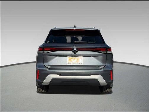 Platinum Gray 2025 Volkswagen Tiguan 2.0T SE 4MOTION