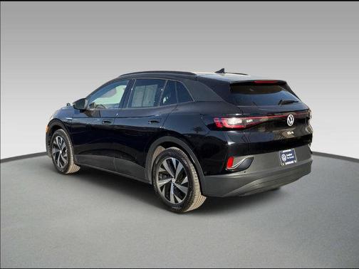 Deep Black 2023 Volkswagen ID.4 Pro