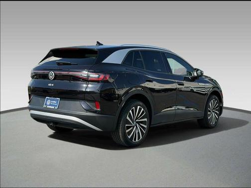 Deep Black Pearl 2023 Volkswagen ID.4 Pro S Plus