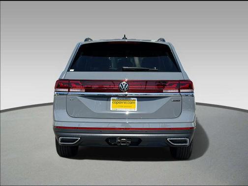 Pure Gray 2026 Volkswagen Atlas 2.0T SE w/Technology 4MOTION