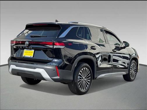 2025 Volkswagen Tiguan 2.0T S