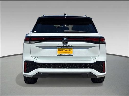 2025 Volkswagen Tiguan 2.0T SE R-Line Black