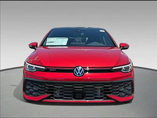 2025 Volkswagen Golf GTI 2.0T SE DSG